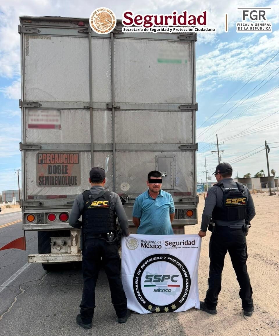 En Sonora, aseguran más de tres toneladas de metanfetamina ocultas en alimento para ganado